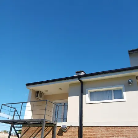Alojamiento Byb Plottier Exterior photo